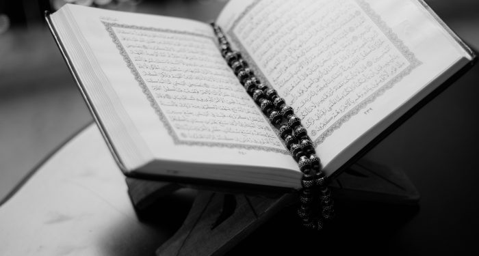 Kisah Haji: Kitab Kuning yang Terselamatkan