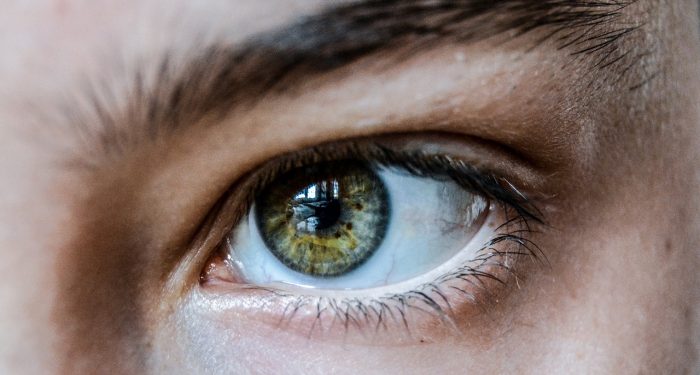 Kisah Seseorang yang Batal Masuk Neraka karena Sehelai Bulu Mata