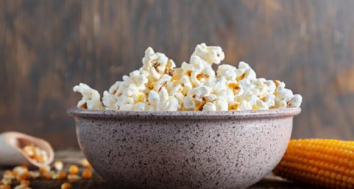 Hindari Memberi Popcorn pada Anak di Bawah 4 Tahun, Ini Risikonya