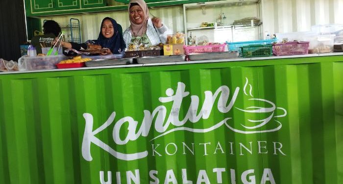 Dikelola Penuh oleh Mahasiswa, Kantin Kontainer UIN Salatiga Capai Omzet 20 Juta Setiap Bulannya