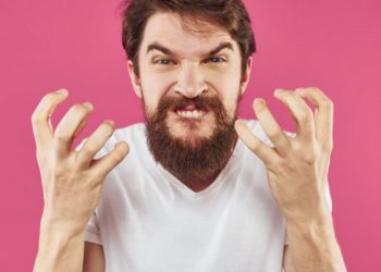 Cara Balas Dendam Terbaik dalam Islam