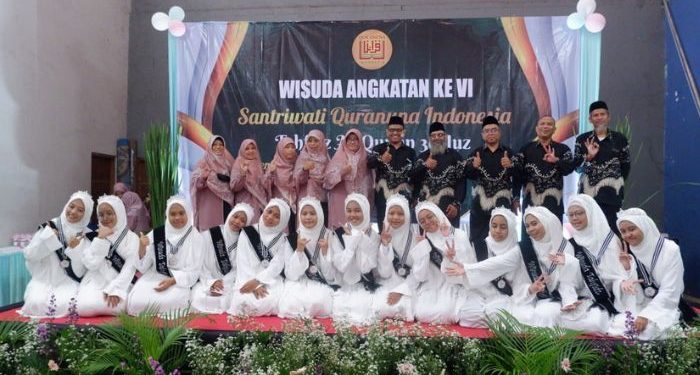 Wisuda Angkatan VI, Rumah Tahfiz Qur'anuna Indonesia Cetak 170 ...