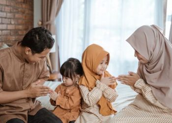 Khutbah Jumat tentang keluarga ideal