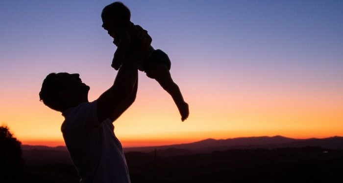 Sifat yang Menambah Kemuliaan Suami