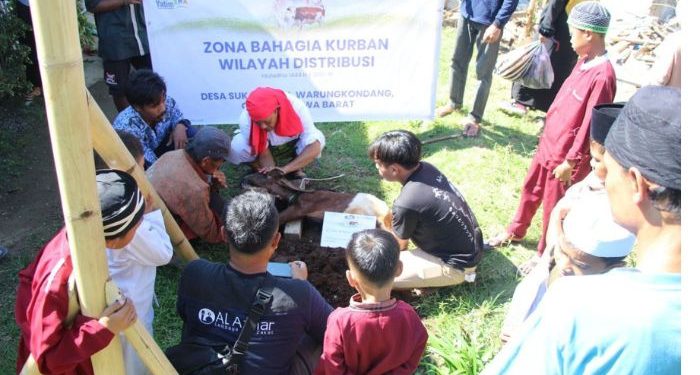 LAZ Al Azhar Distribusikan Kurban untuk Penyintas Gempa Bumi Cianjur