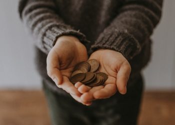 Al-Mudatsir Ayat 6, Jangan Memberi karena Ingin Mendapat Lebih