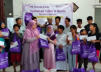 Gemakan Syiar Muharam, Salimah Kalsel Santuni Yatim dan Duafa