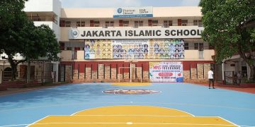 SMAS Jakarta Islamic School Sekolah Islam Internasional Pertama di Indonesia Raih Peringkat Terbaik UTBK di Jakarta Timur