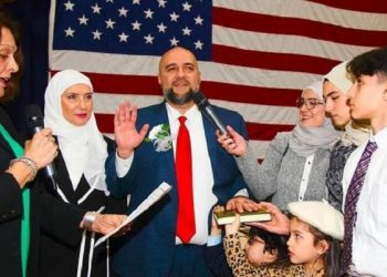 Walikota Muslim Terlama di Amerika Ungkap Dampak Daftar Pantauan FBI