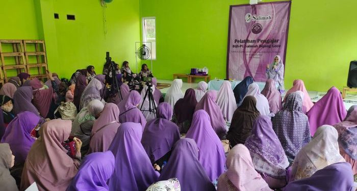 Salimah Bojonggede Beri Pelatihan Tahsin dan Tajwid untuk Pengajar dan Peserta Baitul Qur’an Salimah