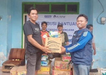 Tim Al Azhar Tanggap Bencana Sigap Bantu Warga Terdampak Banjir Lahar Dingin di Lumajang