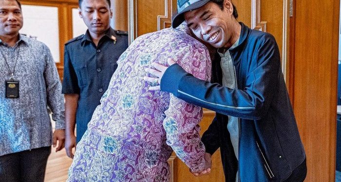 Makna Pertemuan UAS dengan PM Malaysia