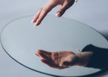 Hidup Ini Seperti Cermin