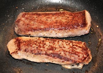 Kisah Kegagalan Seorang Wanita yang Hendak Meracuni Nabi