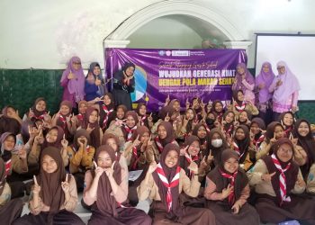 Tanamkan Pola Makan Sehat, Salimah Tulungagung Edukasi Siswa SMPN 1 Ngantru