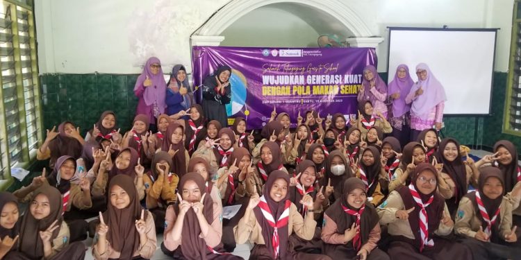 Tanamkan Pola Makan Sehat, Salimah Tulungagung Edukasi Siswa SMPN 1 Ngantru