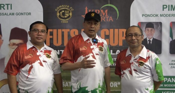 Jelang Satu Abad Gontor, Para Alumni Lintas Angkatan Ikuti Futsal Cup