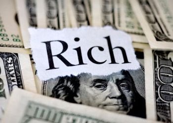 Khutbah Jumat tentang pengelolaan kekayaan dalam Islam