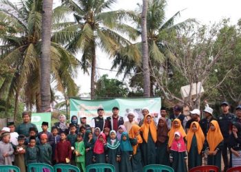 Remaja Islam Sunda Kelapa Gelar Peresmian Instalasi Air Bersih Pesantren Fastabiqul Khoirots di Pesisir Pantai Bekasi