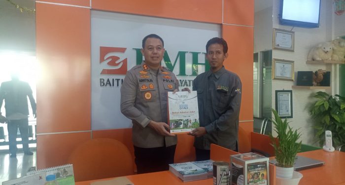 Kapolres Gresik Percayakan Zakat Melalui Laznas BMH