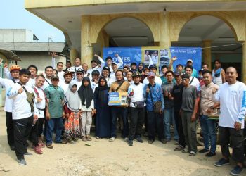 LAZ Al Azhar Gowes Bareng Sambil Salurkan Modal Usaha untuk UKM di Bogor