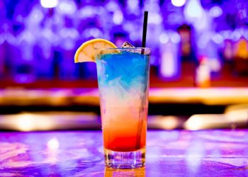 Suka Minuman Bersoda? Baca Dulu Titik Kritis Kehalalannya