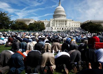 ‘Banjir’ Hidayah di Eropa dan Amerika