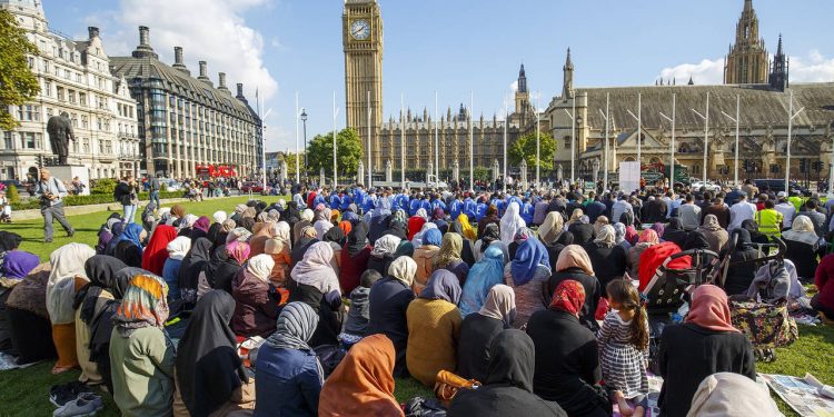 Islam Agama Mayoritas