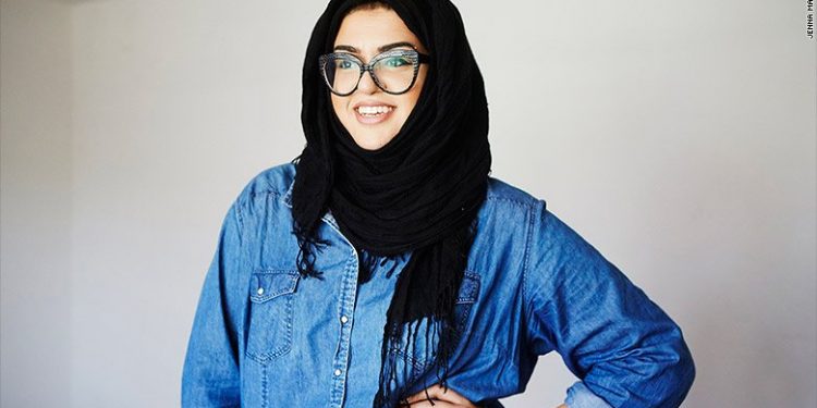 Universitas Oxford Menawarkan Amani Al-Khatahtbeh MSc dalam Hukum Hak Asasi Manusia