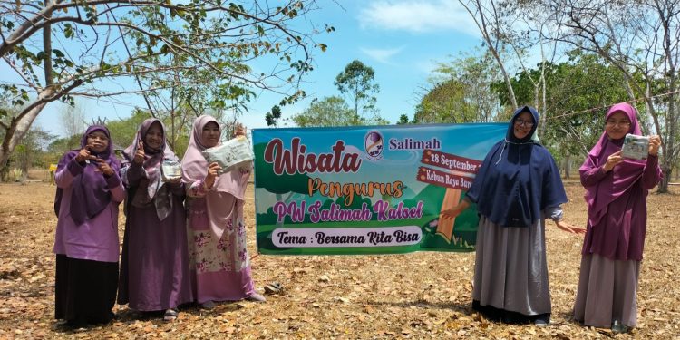 Salimah Kalsel Isi Kegiatan Wisata dengan Berselawat