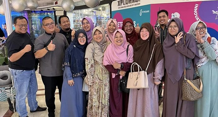 Tanda Terima Kasih untuk Guru