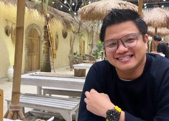 Ketua Relawan Tuli Indonesia Dr. Muhammad Fauzi, S.Des., M.DS.