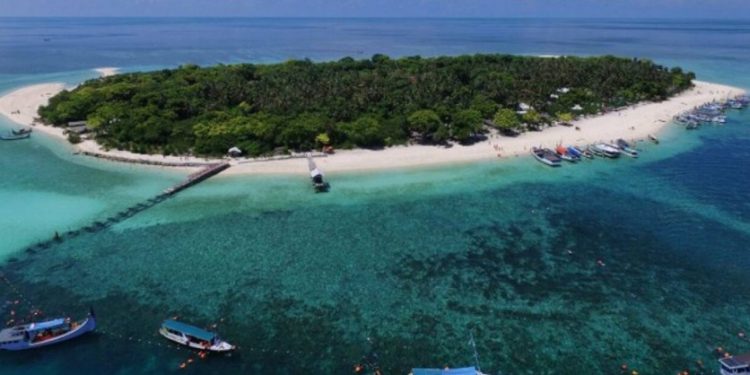 Gili Iyang, Pulau Oksigen Terbaik di Dunia ada di Indonesia