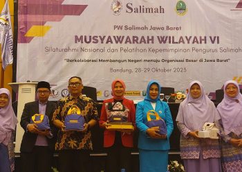 Muswil Salimah Jabar, dari Peduli Stunting Hingga Pelatihan Kepemimpinan