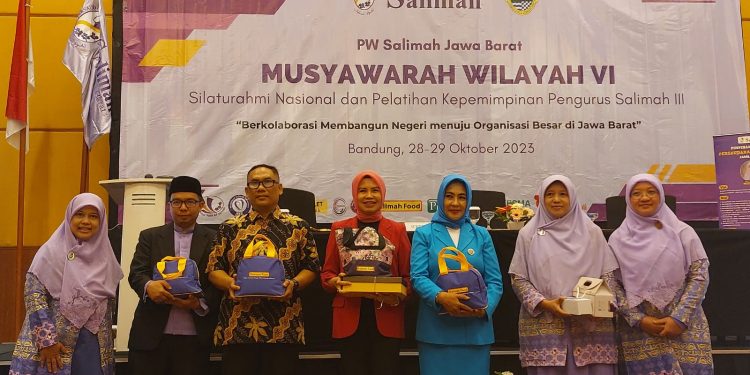 Muswil Salimah Jabar, dari Peduli Stunting Hingga Pelatihan Kepemimpinan