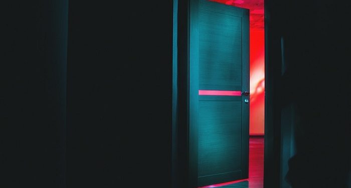 Bersabar dan Tidak Membocorkan Rahasia antara Suami Istri