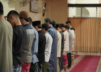 Hikmah Dibalik Kewajiban Shalat Fardhu Lima Waktu