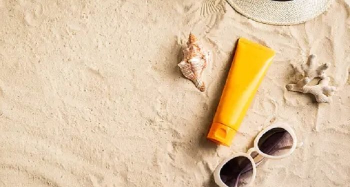 Alasan Laki-Laki Perlu Gunakan Sunscreen Menurut Dermatologist