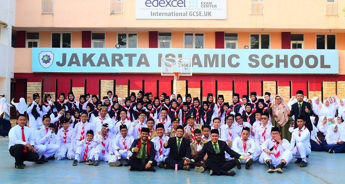 membentuk generasi unggul