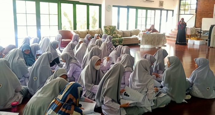 Hari Ke-3 Training Persiapan UTBK, Siswa Jisc Dilatih Kemampuan Thinking Skill