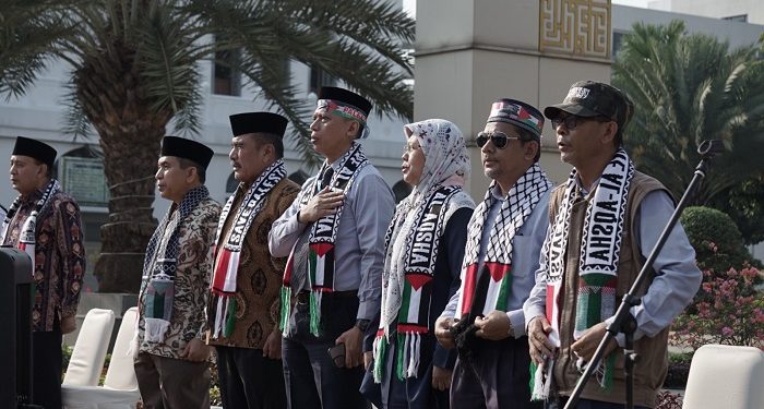 Dukung Palestina Merdeka, Keluarga Besar YPI Al Azhar Gelar Aksi Peduli dan Doa Bersama