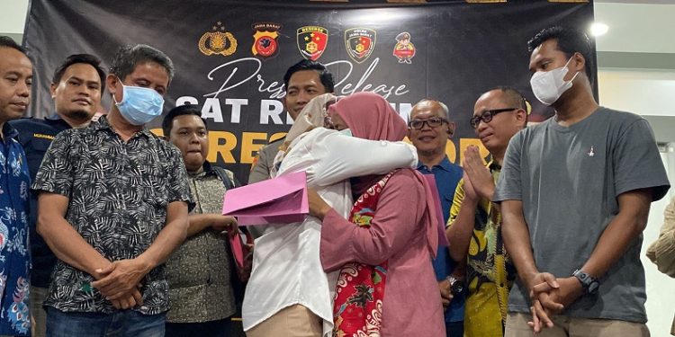 Bayi Tertukar di Bogor Berakhir Persaudaraan Dua Keluarga