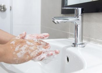 Cuci tangan pakai sabun