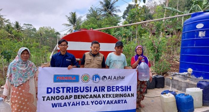 Warga Gunungkidul Alami Kekeringan, LAZ Al Azhar Perwakilan Yogyakarta Salurkan Air Bersih