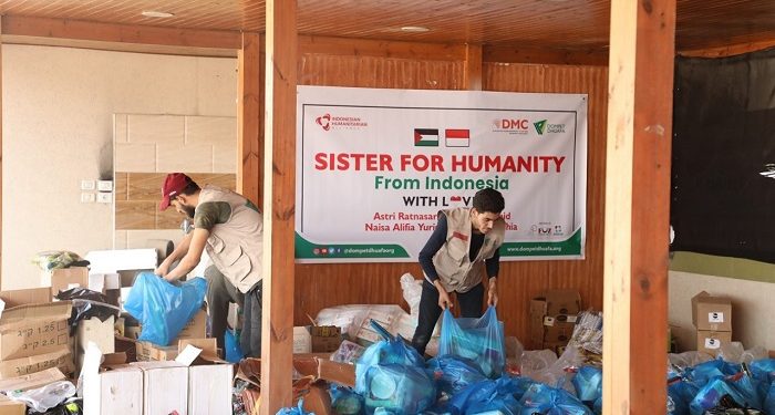 Dompet Dhuafa Salurkan Ribuan Paket Sanitasi Bagi Perempuan di Jalur Gaza