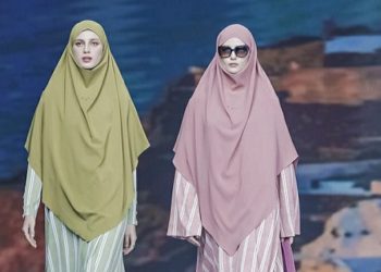 Between The Lands Kolekasi Terbaru Si.Se.Sa, Busana Syar’i Liburan Ala Mediternian