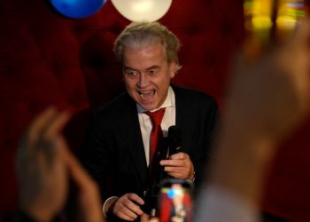 Manusia-manusia yang Melampaui Batas