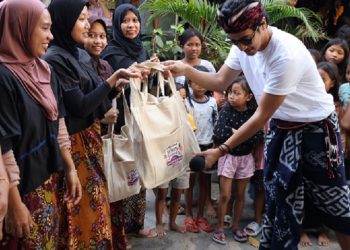 Berbagi Perubahan Positif, Marina Produk Asli Indonesia Hadirkan Marina Beauty Journey 2023 di Lombok