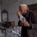 Takwa dari Gaza, Kisah Kakek Khaled Menggendong Jasad Cucu Perempuannya