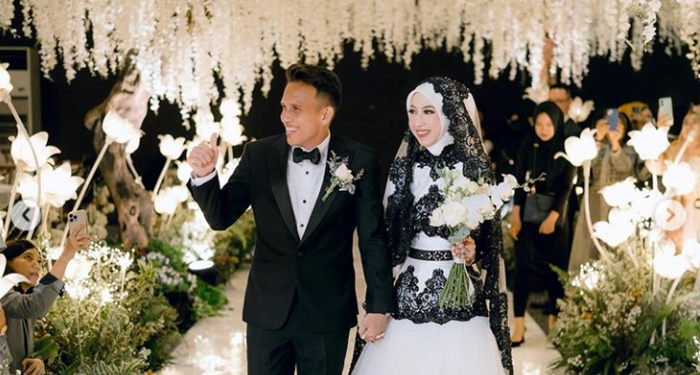 Adiba Khanza Anak Almarhum Uje Menikah dengan Persepak Bola, Abidzar Sang Adik Jadi Wali Nikah